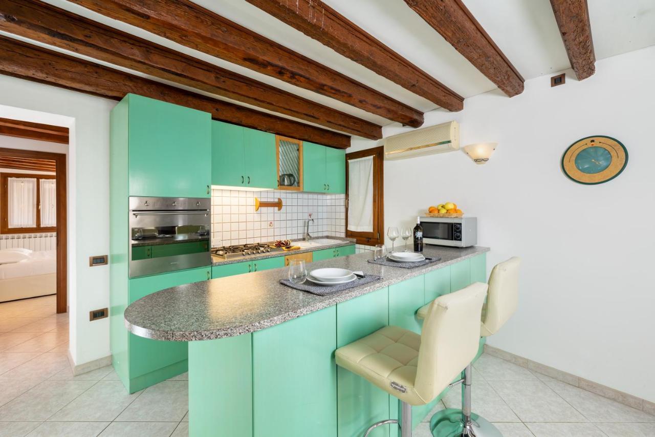 Ca Giardini Apartments In Biennale By Bricola Apartments Venice Exterior photo