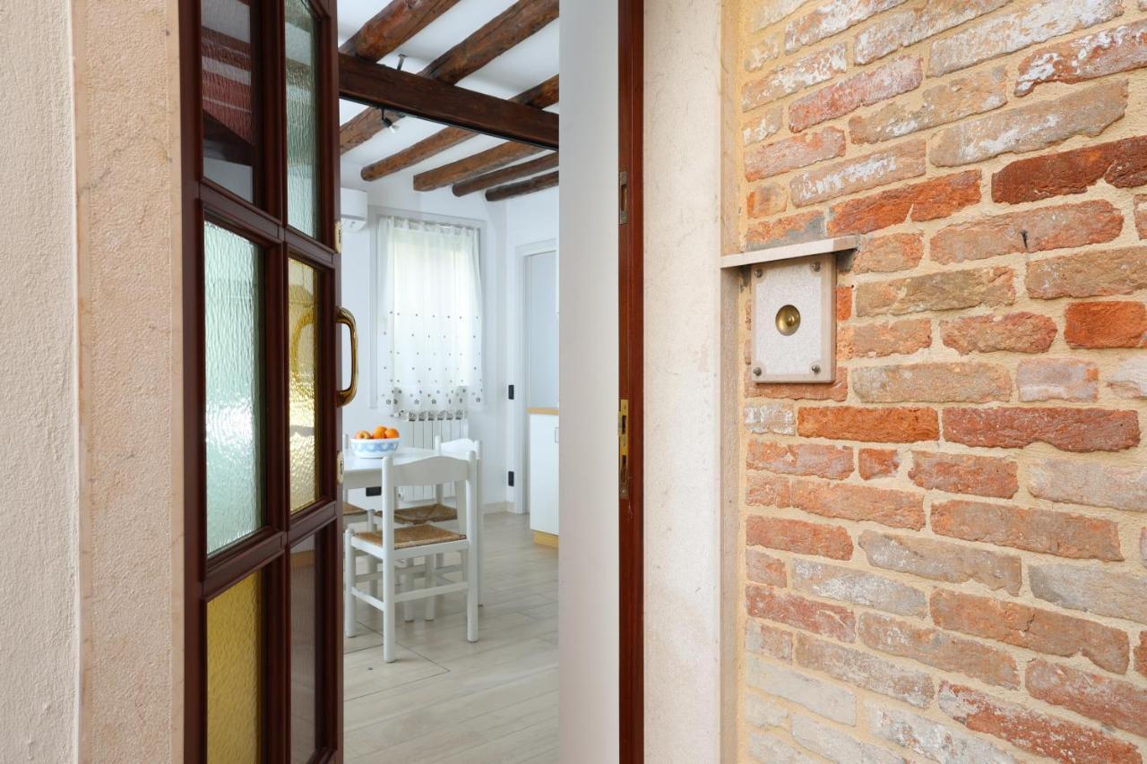 Ca Giardini Apartments In Biennale By Bricola Apartments Venice Exterior photo