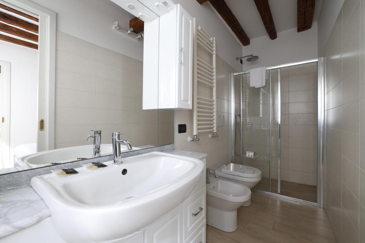 Ca Giardini Apartments In Biennale By Bricola Apartments Venice Exterior photo