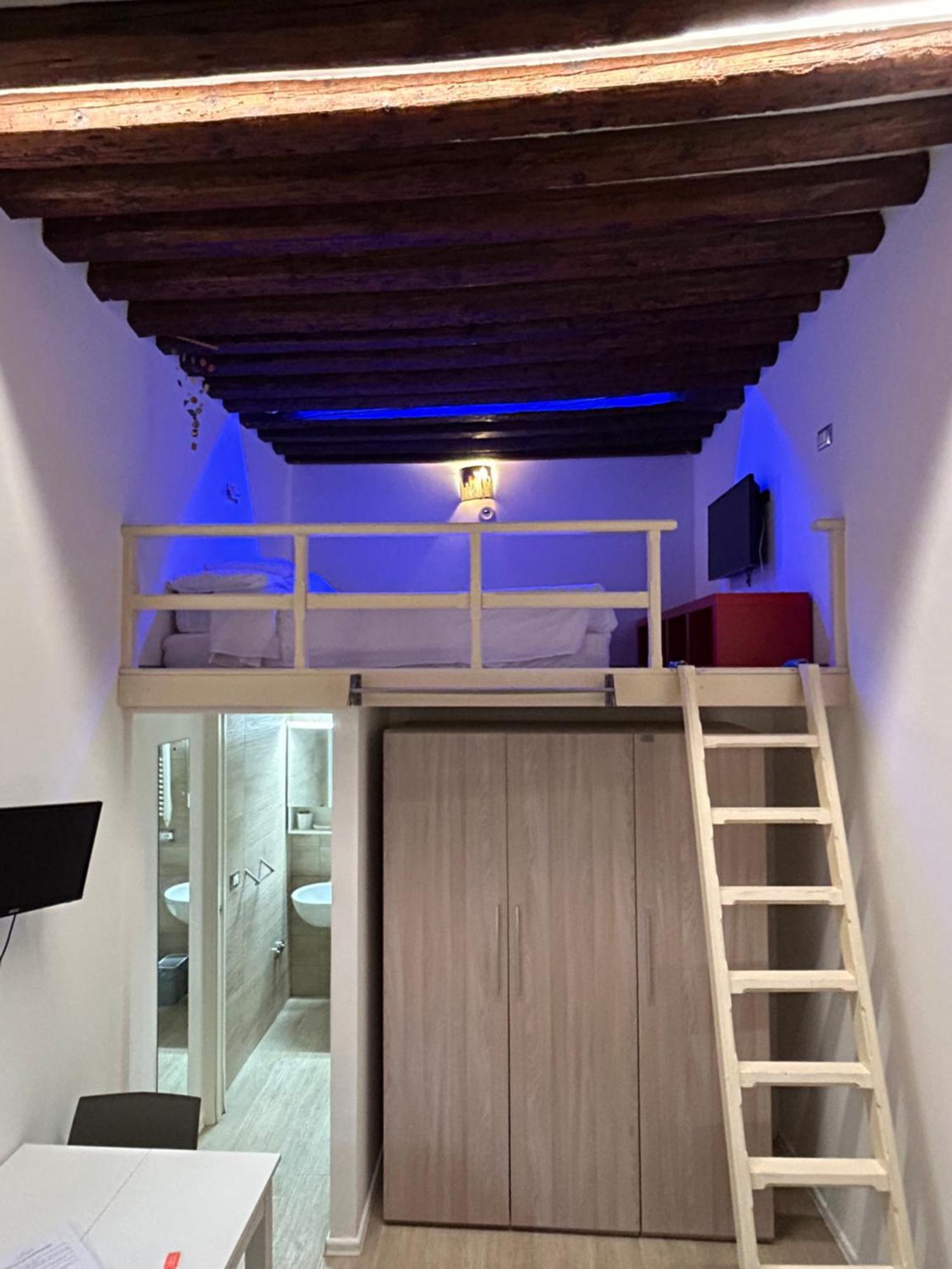 Ca Giardini Apartments In Biennale By Bricola Apartments Venice Exterior photo